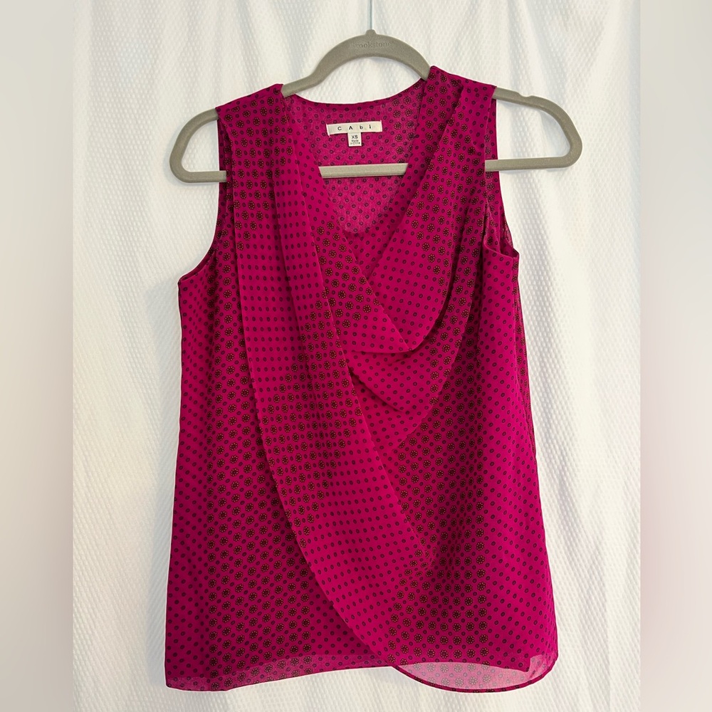 CAbi Brilliant Fuchsia Floral Front Drape Sleeveless Blouse #983 | Size XS